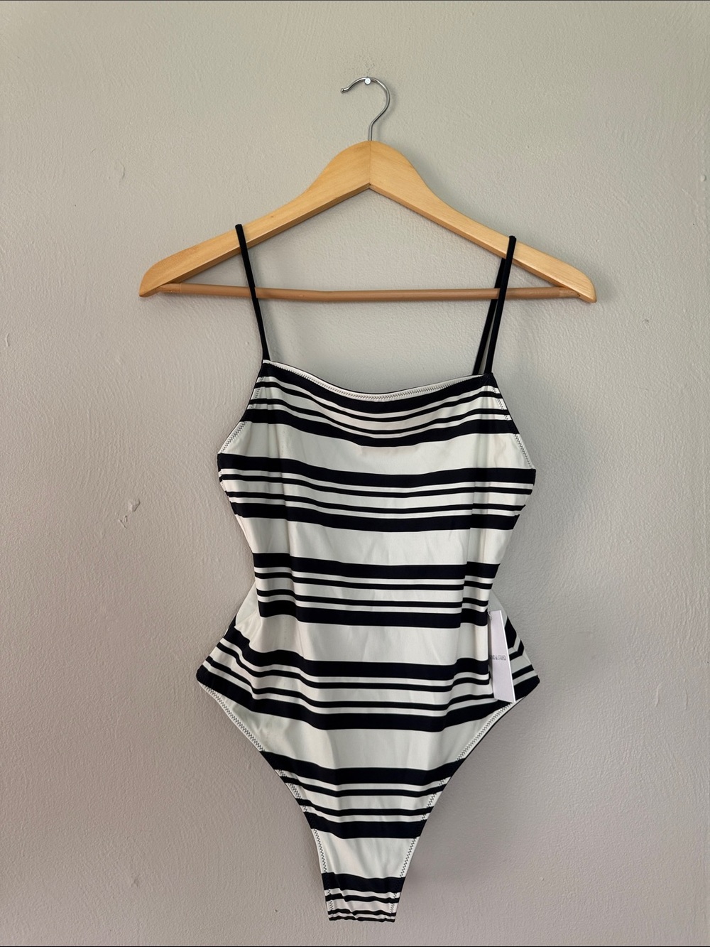 Nwt Solid & Striped Black & White the Renna One-Piece Swimsuit M